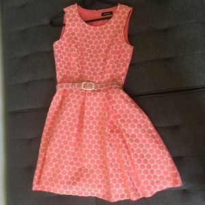Gorgeous pink vintage style dress